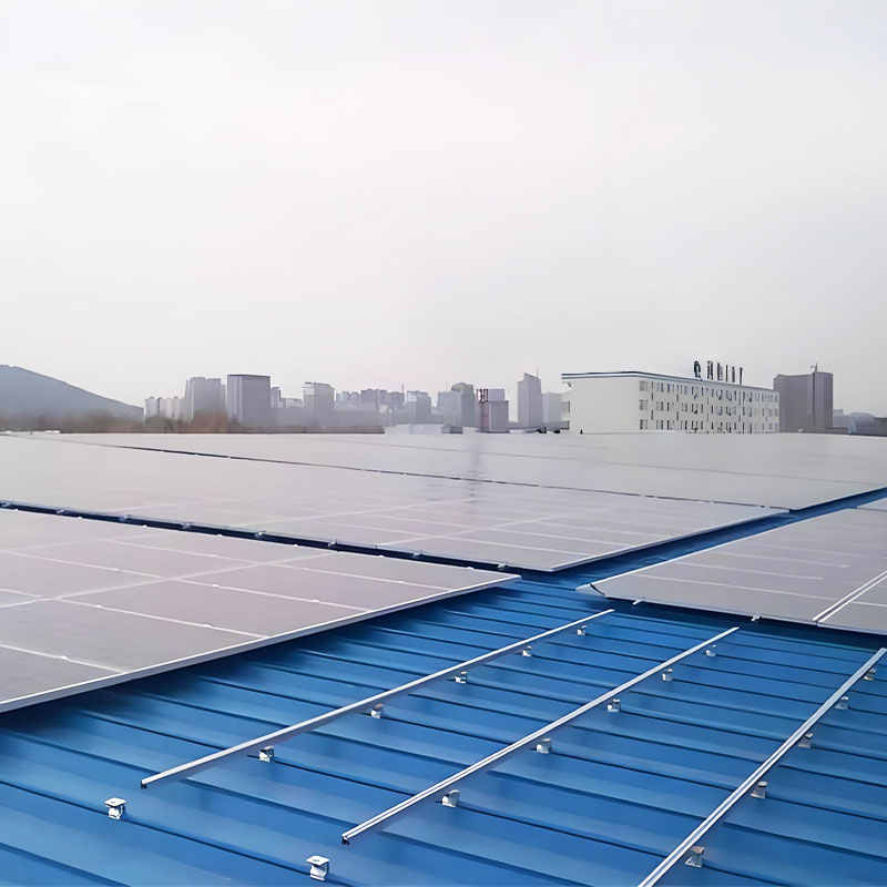 Dach-Solarhalterung aus farbigem Stahlblech